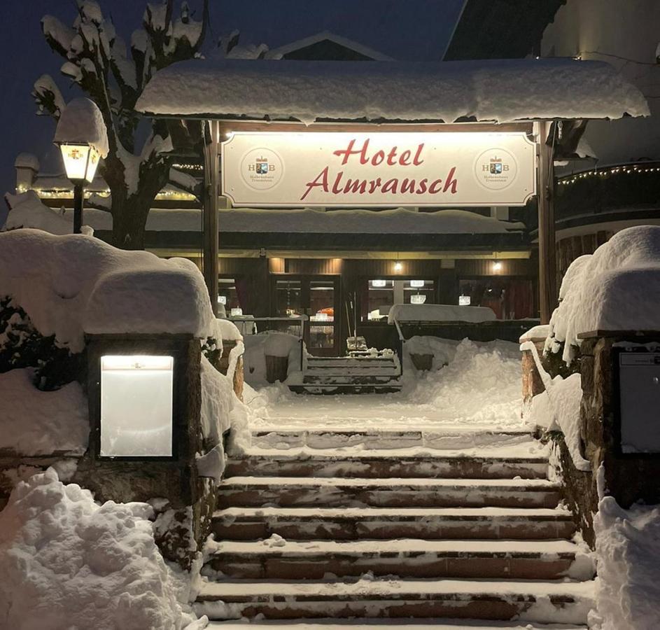 רייט אים וינקל Hotel Almrausch מראה חיצוני תמונה