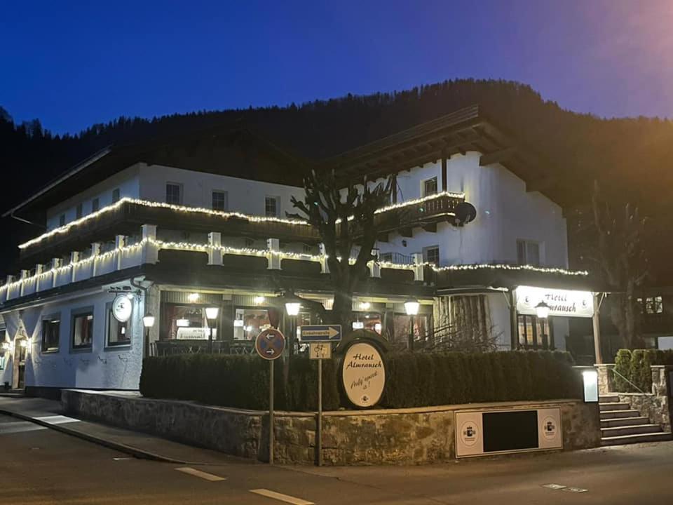 רייט אים וינקל Hotel Almrausch מראה חיצוני תמונה
