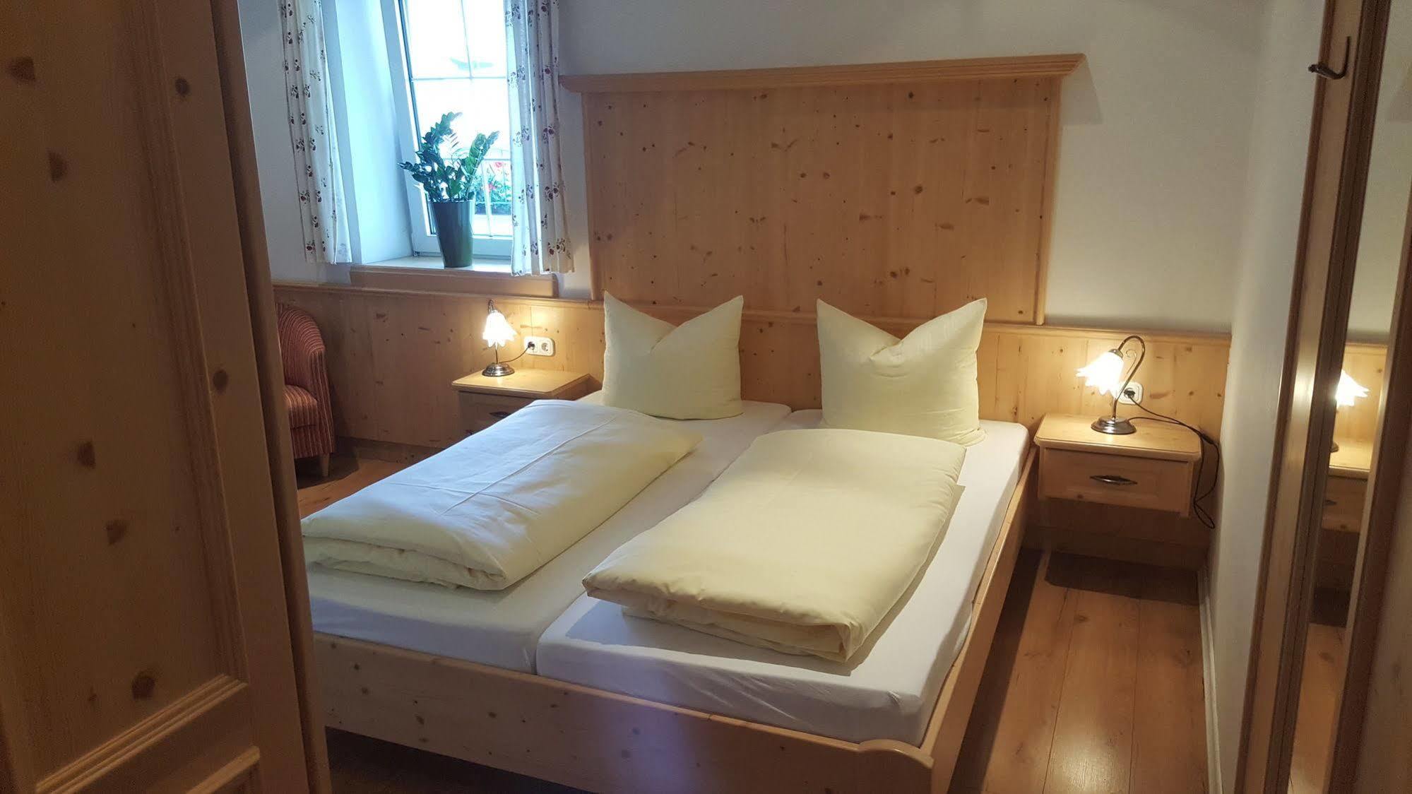 רייט אים וינקל Hotel Almrausch מראה חיצוני תמונה