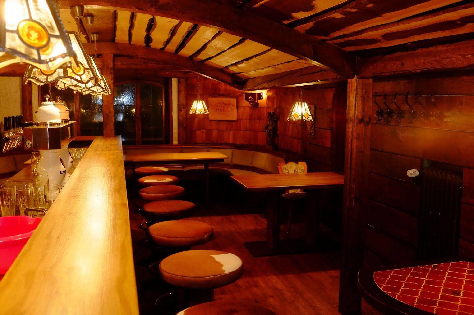 רייט אים וינקל Hotel Almrausch מראה חיצוני תמונה
